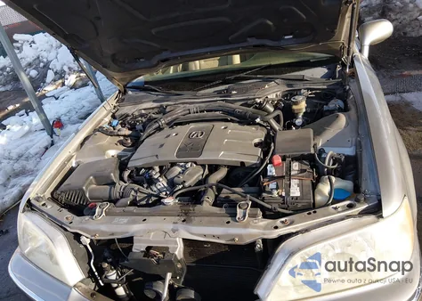 2002 Acura Rl 3.5 z USA, uszkodzony, nr VIN JH4KA96522C013474